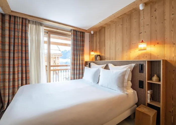 Luxueux 1300, 12 Pers, Jacuzzi, Animaux Admis, Parking - Fr-1-568-43 *